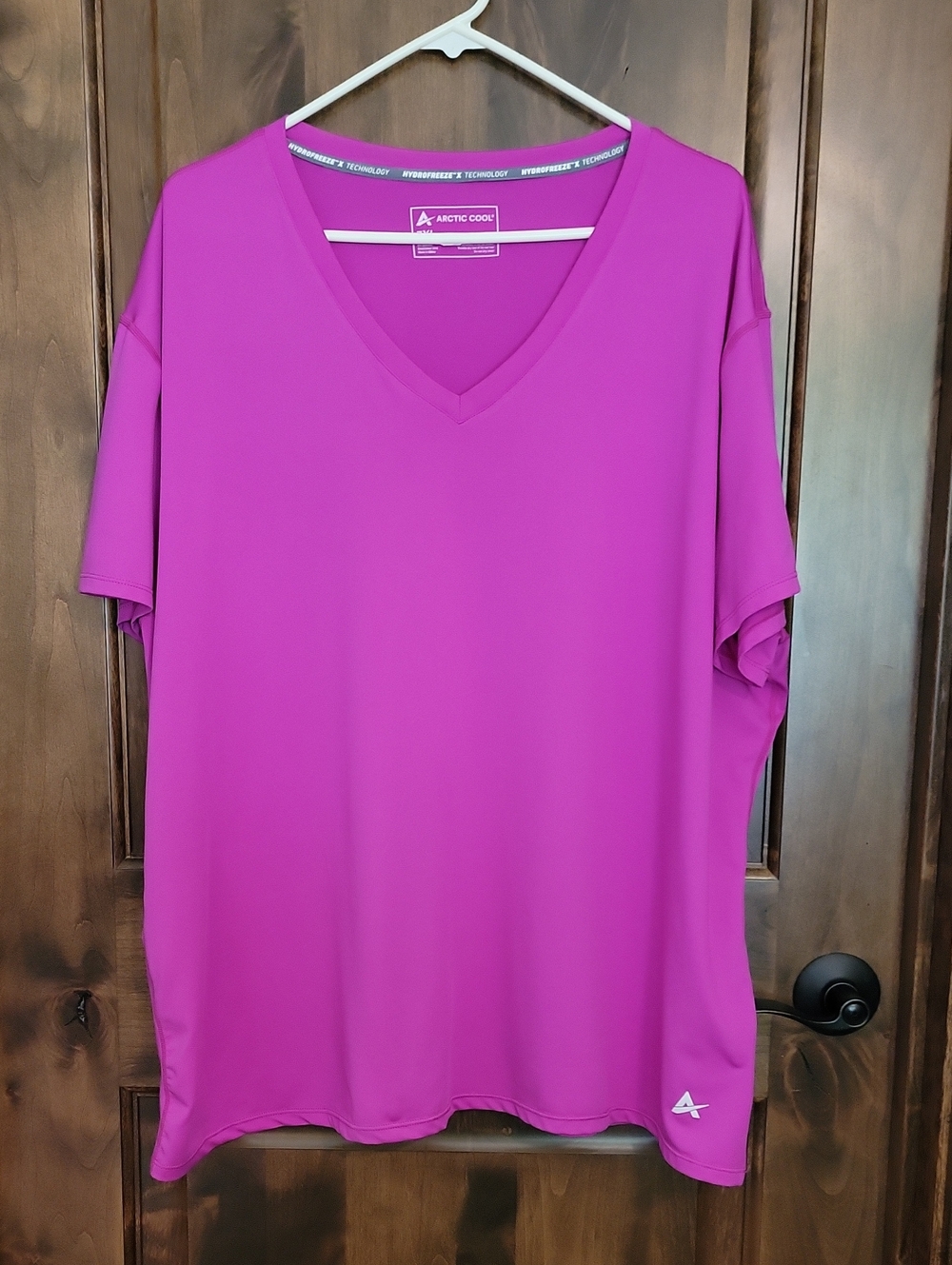 Arctic Cool 3XL Women’s V-Neck Performance Top - Bright Magenta